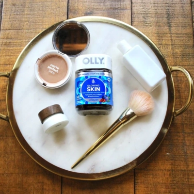 Glowing Skin, Suplemento para Hidratação da Pele, 50 Gomas, Sabor Frutas Silvestres, OLLY